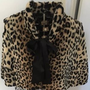 Vintage style 1950s leopard print cape